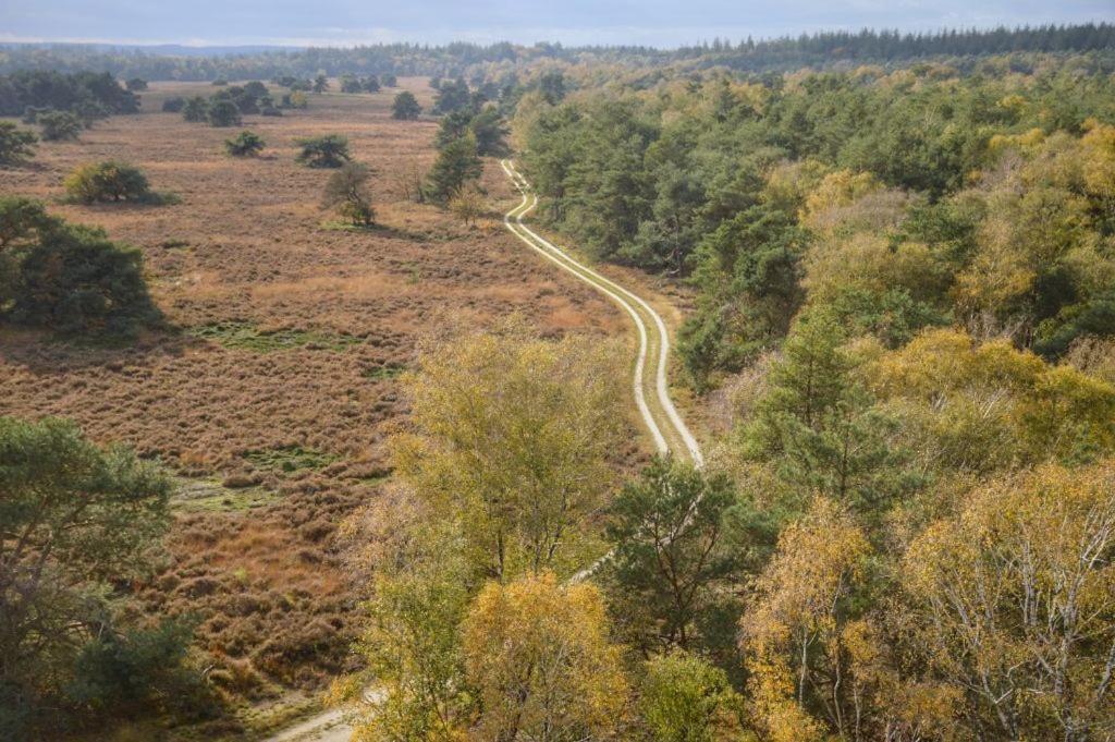 Herberg De Zwaan Elspeet Bagian luar foto