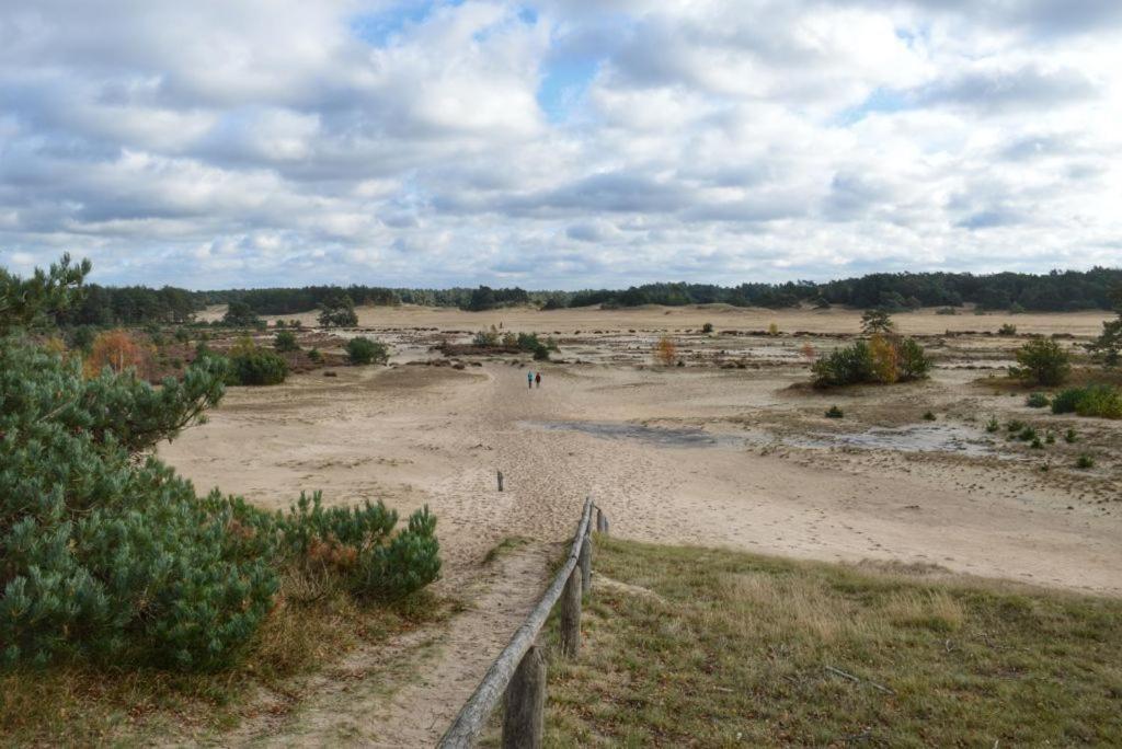 Herberg De Zwaan Elspeet Bagian luar foto